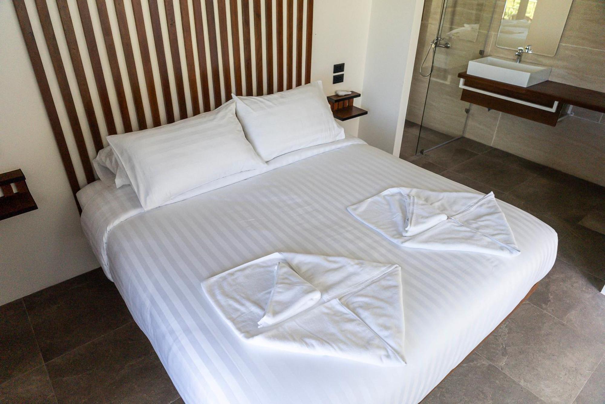Mae Ya Resort 4*