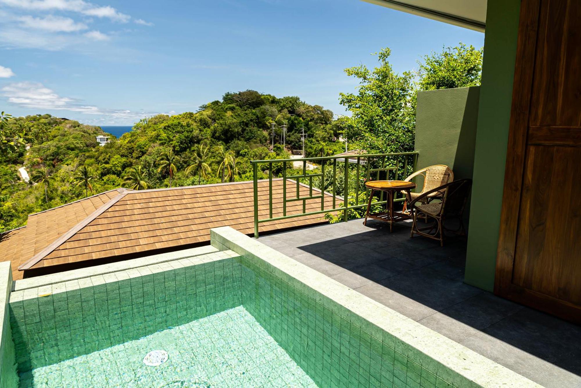 Mae Ya Resort 4*