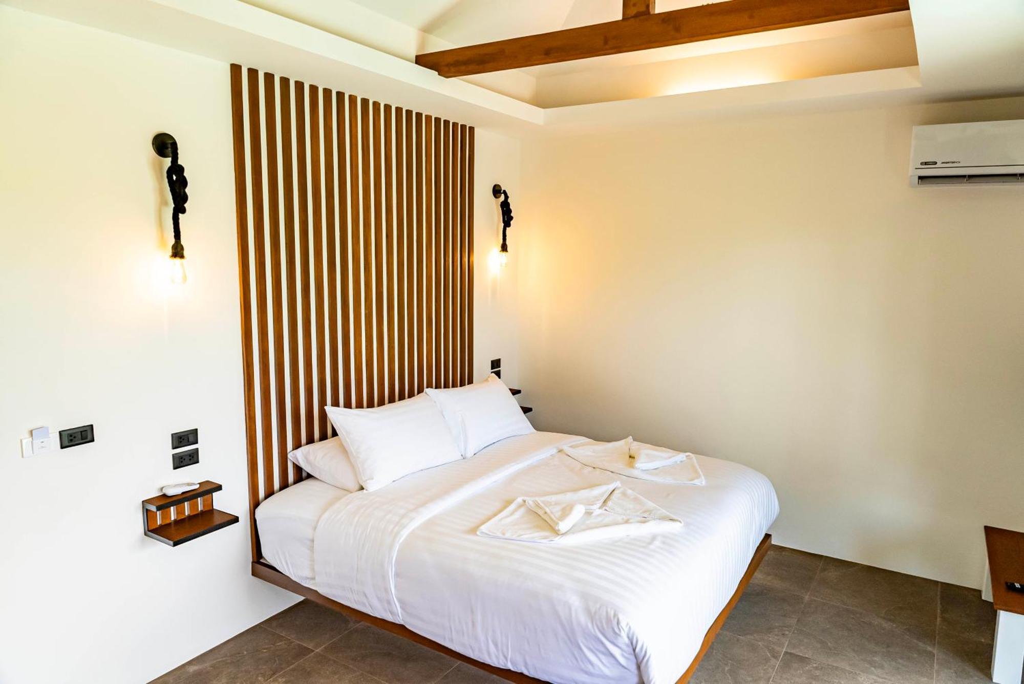 Mae Ya 4* Ko Tao